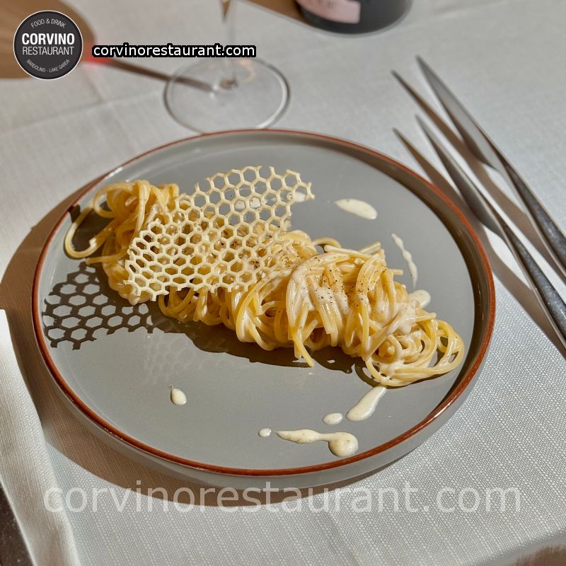 Spaghettone cacio e pepe